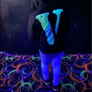 Meet your Posher, Howard